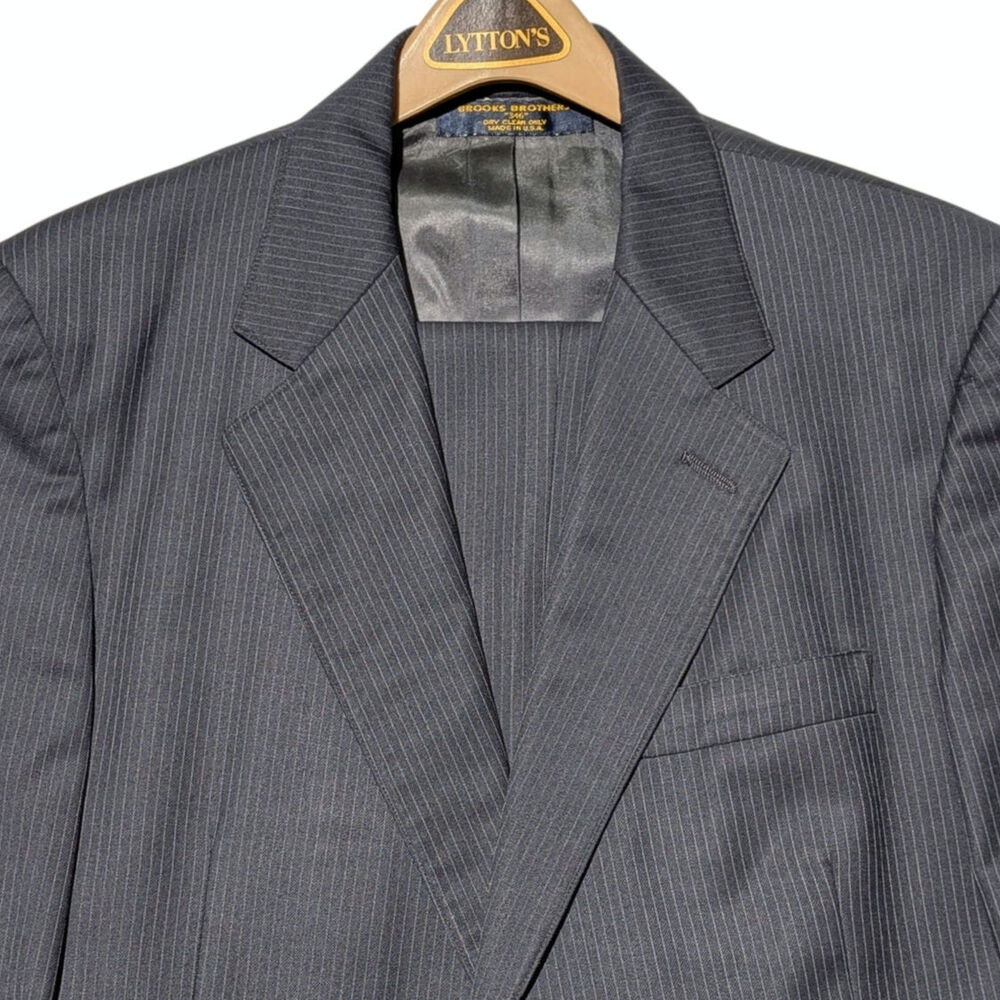 Brooks Brothers 346 Navy Pinstripe Suit | Made in USA‎ | Est. Size 44L 36x31